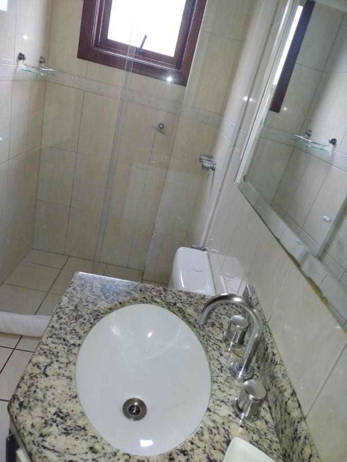 Apartamento Ensolarado No Centro De Gramado Apartment Екстериор снимка